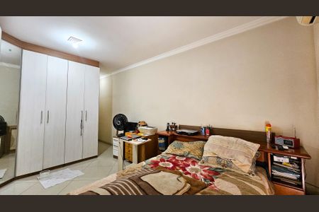 Casa à venda com 144m², 3 quartos e 4 vagasQuarto 3
