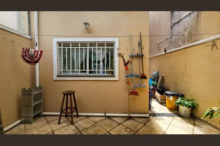 Casa à venda com 144m², 3 quartos e 4 vagasÁrea de Serviço