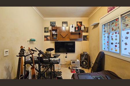 Casa à venda com 144m², 3 quartos e 4 vagasQuarto 2