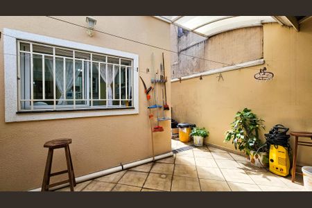 Casa à venda com 144m², 3 quartos e 4 vagasÁrea de Serviço