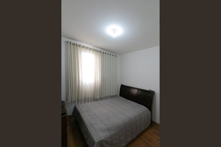 Apartamento à venda com 98m², 4 quartos e 2 vagas Apartamento à venda com 98m², 4 quartos e 2 vagasQuarto 2