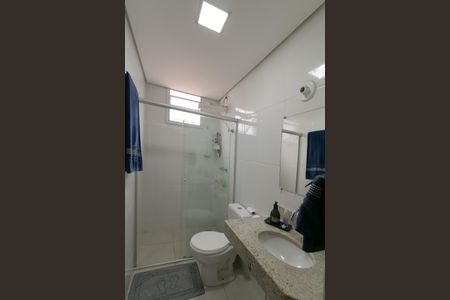 Apartamento à venda com 98m², 4 quartos e 2 vagas Apartamento à venda com 98m², 4 quartos e 2 vagasBanheiro Social