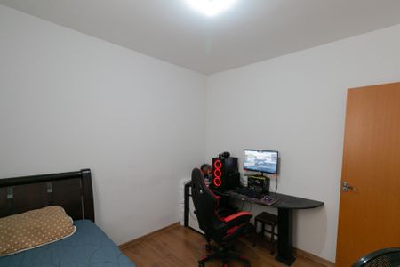 Apartamento à venda com 98m², 4 quartos e 2 vagas Apartamento à venda com 98m², 4 quartos e 2 vagasQuarto 3