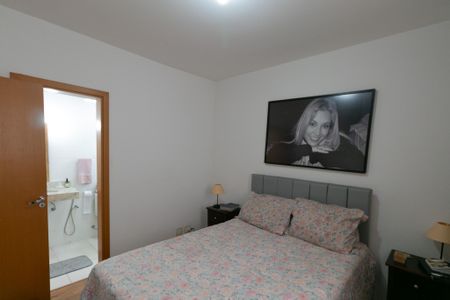 Apartamento à venda com 98m², 4 quartos e 2 vagas Apartamento à venda com 98m², 4 quartos e 2 vagasQuarto 4 Suite