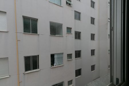 Apartamento à venda com 98m², 4 quartos e 2 vagas Apartamento à venda com 98m², 4 quartos e 2 vagasVista Quarto 2