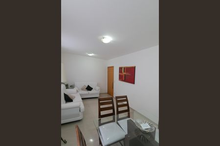 Apartamento à venda com 98m², 4 quartos e 2 vagas Apartamento à venda com 98m², 4 quartos e 2 vagasSala