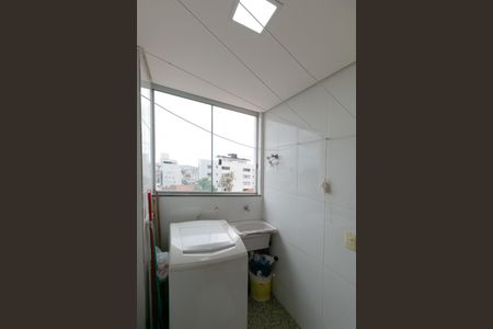 Apartamento à venda com 98m², 4 quartos e 2 vagas Apartamento à venda com 98m², 4 quartos e 2 vagasÁrea de Serviço