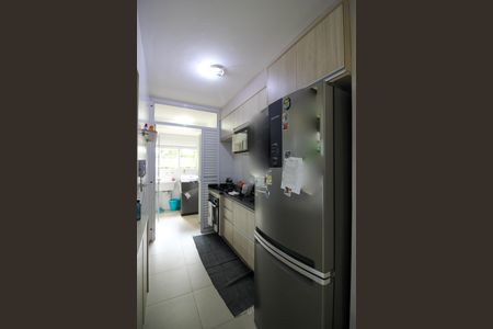 Apartamento à venda com 107m², 4 quartos e 2 vagas Apartamento à venda com 107m², 4 quartos e 2 vagasCozinha
