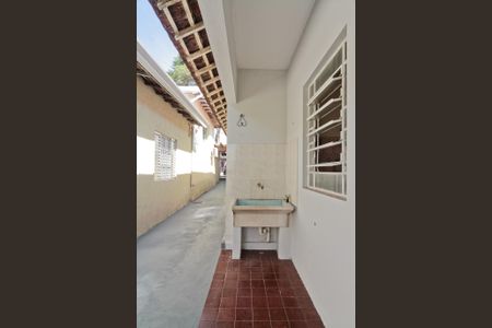 Casa à venda com 320m², 2 quartos e 1 vagaÁrea de Serviço