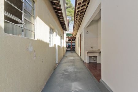 Casa à venda com 320m², 2 quartos e 1 vagaÁrea externa