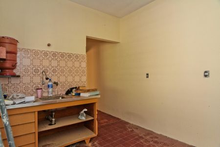 Casa à venda com 320m², 2 quartos e 1 vagaCozinha