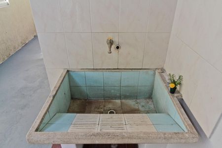 Casa à venda com 320m², 2 quartos e 1 vagaÁrea de Serviço