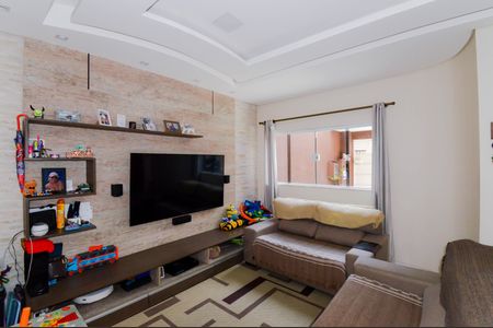 Casa à venda com 220m², 3 quartos e 3 vagas Casa à venda com 220m², 3 quartos e 3 vagasSala