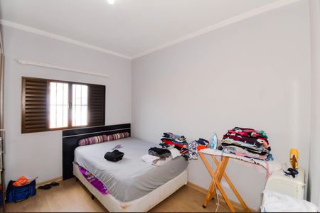 Casa à venda com 220m², 3 quartos e 3 vagas Casa à venda com 220m², 3 quartos e 3 vagasQuarto 2