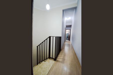 Casa à venda com 220m², 3 quartos e 3 vagas Casa à venda com 220m², 3 quartos e 3 vagasCorredor dos Dormitórios