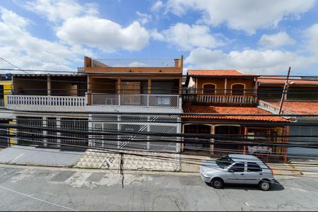 Casa à venda com 220m², 3 quartos e 3 vagas Casa à venda com 220m², 3 quartos e 3 vagasVista da Varanda da Suíte