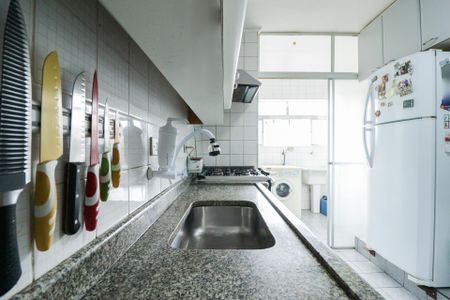 Apartamento à venda com 72m², 2 quartos e 2 vagasCozinha