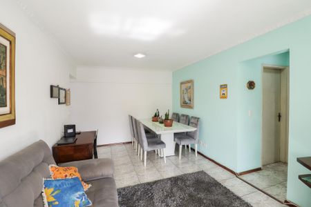 Apartamento à venda com 72m², 2 quartos e 2 vagasSala