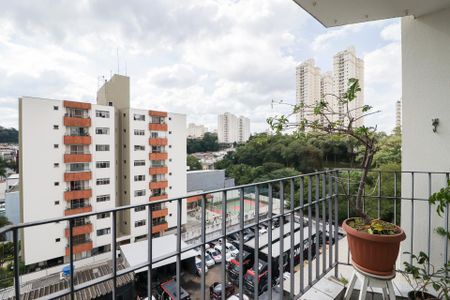 Apartamento à venda com 72m², 2 quartos e 2 vagasVaranda da Sala