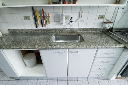 Apartamento à venda com 72m², 2 quartos e 2 vagasCozinha