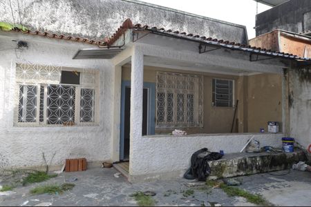 Casa à venda com 80m², 2 quartos e sem vagaÁrea comum