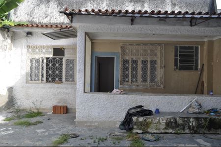 Casa à venda com 80m², 2 quartos e sem vagaÁrea comum