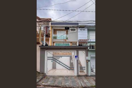 Casa à venda com 170m², 3 quartos e 3 vagasFachada