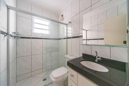 Casa à venda com 170m², 3 quartos e 3 vagasBanheiro Social