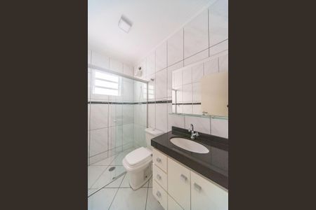 Casa à venda com 170m², 3 quartos e 3 vagasBanheiro Social