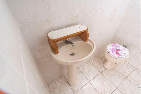 Casa à venda com 170m², 3 quartos e 3 vagasBanheiro de serviço