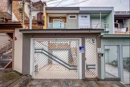 Casa à venda com 170m², 3 quartos e 3 vagasFachada