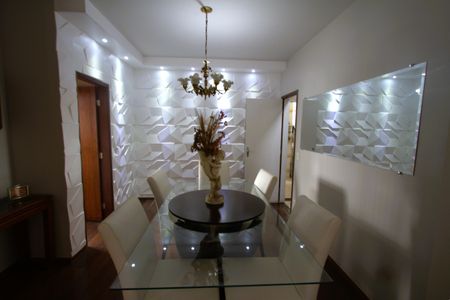 Apartamento à venda com 115m², 3 quartos e 1 vagaSala