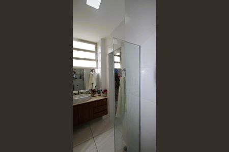 Apartamento à venda com 115m², 3 quartos e 1 vagaBanheiro da Suíte