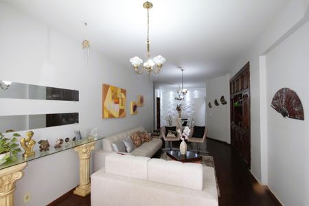 Apartamento à venda com 115m², 3 quartos e 1 vagaSala