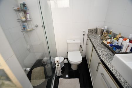 Casa à venda com 282m², 4 quartos e 2 vagasBanheiro da Suíte