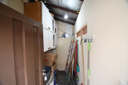 Casa à venda com 282m², 4 quartos e 2 vagasDespensa