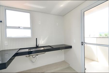 Apartamento à venda com 142m², 3 quartos e sem vagaCozinha