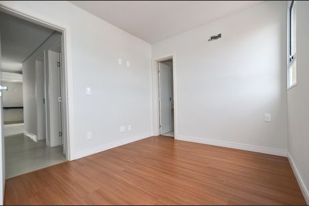 Apartamento à venda com 142m², 3 quartos e sem vagaSuíte