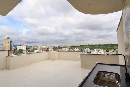 Apartamento à venda com 142m², 3 quartos e sem vagaÁrea privativa/ cobertura