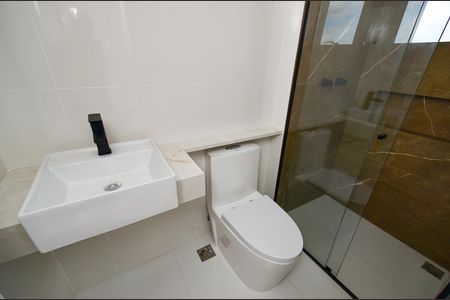 Apartamento à venda com 142m², 3 quartos e sem vagaBanheiro da suíte