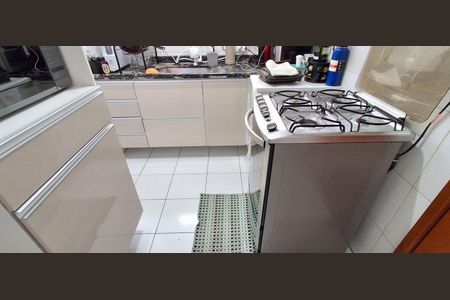 Apartamento à venda com 66m², 2 quartos e sem vaga Apartamento à venda com 66m², 2 quartos e sem vagaCozinha