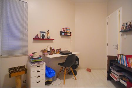 Casa de condomínio à venda com 100m², 3 quartos e 2 vagasQuarto 1