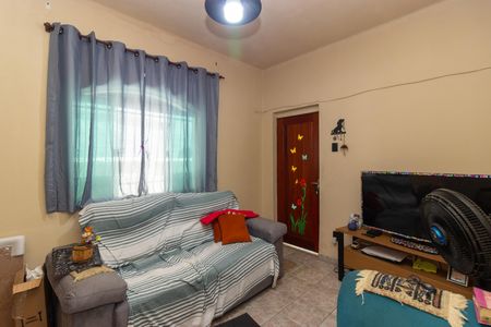 Casa à venda com 170m², 2 quartos e 1 vagaSala