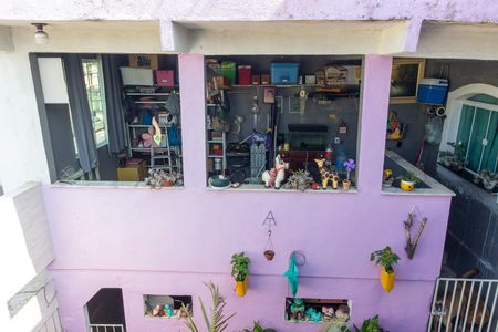 Casa à venda com 170m², 2 quartos e 1 vagaQuintal