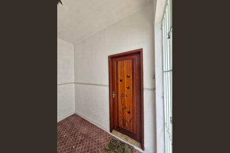 Casa à venda com 170m², 2 quartos e 1 vagaEntrada 