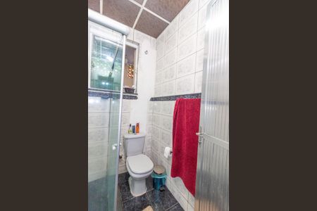 Casa à venda com 170m², 2 quartos e 1 vagaBanheiro 