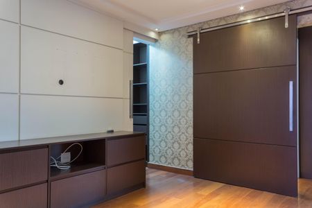 Apartamento à venda com 224m², 3 quartos e 3 vagasSuíte 1