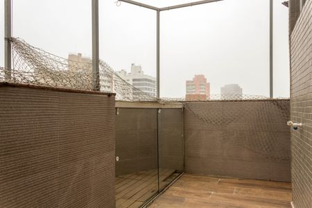 Apartamento à venda com 224m², 3 quartos e 3 vagasQuintal privativo