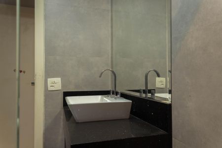 Apartamento à venda com 224m², 3 quartos e 3 vagasBanheiro da Suíte 3