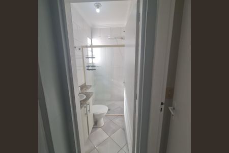 Casa de condomínio para alugar com 45m², 2 quartos e 1 vaga Casa de condomínio para alugar com 45m², 2 quartos e 1 vagaBanheiro